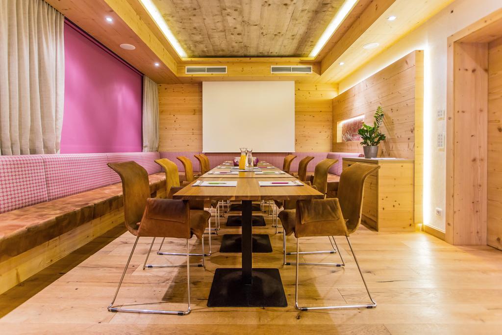 לאוגנג Hotel Bacher Asitzstubn מראה חיצוני תמונה
